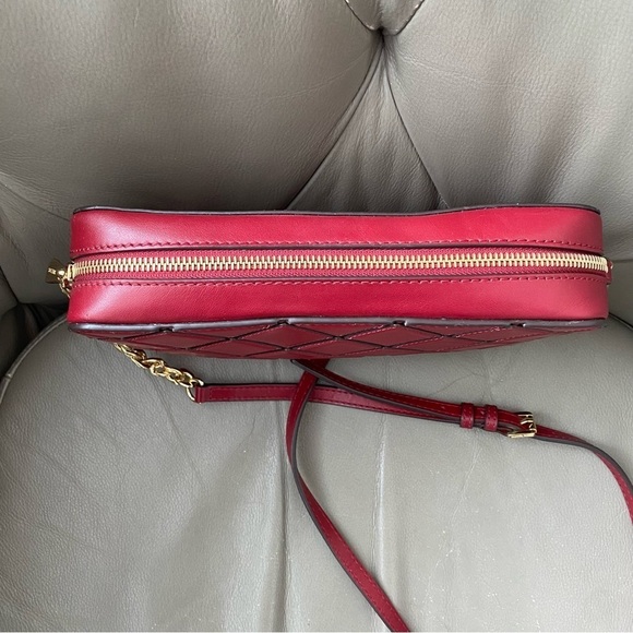 MICHAEL KORS Wine Red Jet Set East West Travel Grid Crossbody Bag Chain Strap - Picture 8 of 13